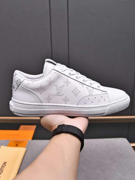 Picture of Louis Vuitton Shoes _SKULVsz38-44hnq101015759